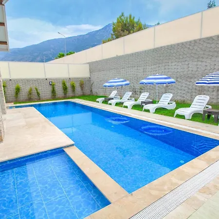Patara Titanic 3+1 Villa, Oezel Havuzlu, * 페티예